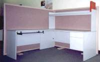 desk0001.jpg - 3.7 K